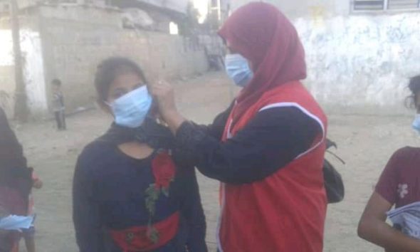 دعماً للمواطنين… «العمل النسائي» يواصل حملاته التطوعية شرق غزة  للحد من انتشار «كورونا»